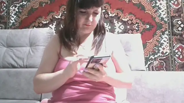LionessLove777 Adlı Modelin Canlı XXX Sohbeti