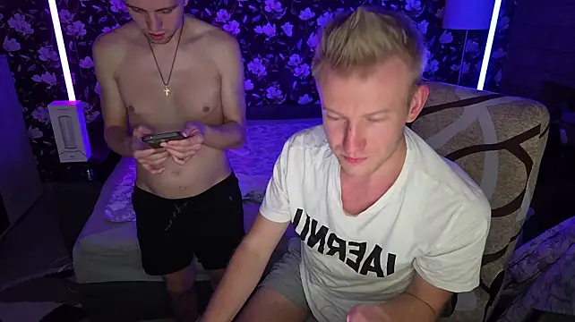 Živý XXX chat Vuitton