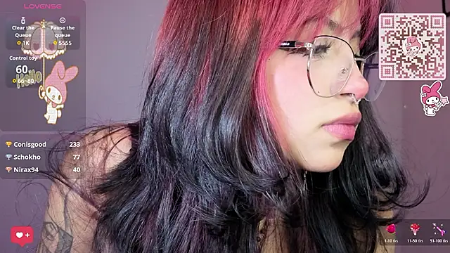 Melody_Ghot - bare breasts all day long and sexy dance