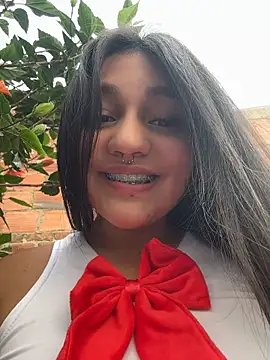Emily_Gomezz Chat XXX live