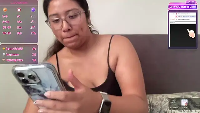 Kmiii21's Webcam Show