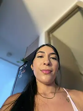 AshleyG_222 - FUCK ME+ NAKED+ SQUIRT IN YOU FACE😈
