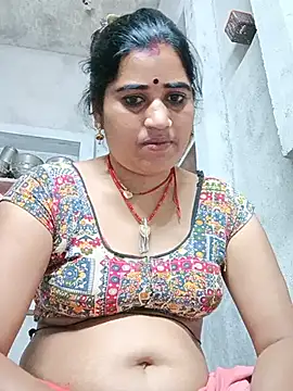 Hot_kamla
