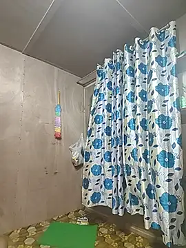 Priya_Boudi369