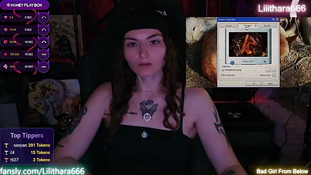 Lilithara666's Live XXX Chat