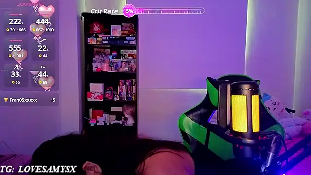 Chat +18 de Lovelyamyy ao vivo