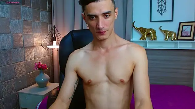 Chatroom XXX en direct de FelipeFriendly