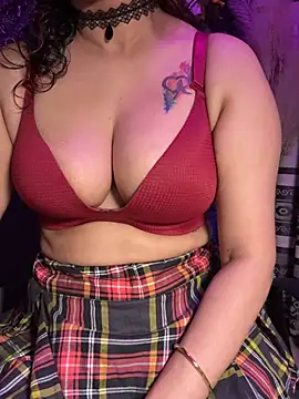 แชท XXX สดของ Alana_Queen_X