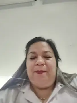 Chat +18 de Charlott-1 ao vivo