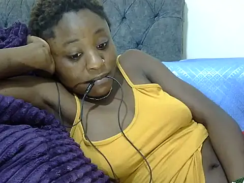 SweetTemptationKE Chat XXX live