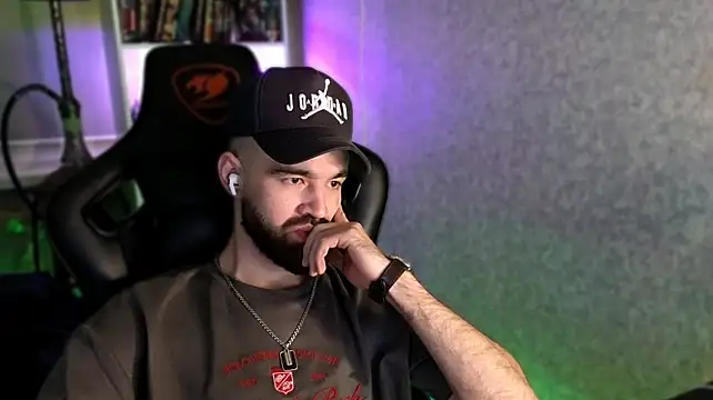 _Serious_Man XXX чат на живо