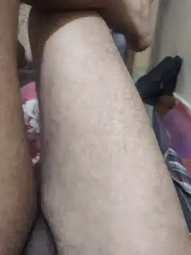 XXX chat uživo modela Couple-deshi35