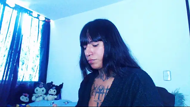 jazmin_wolfのライブXXXチャット