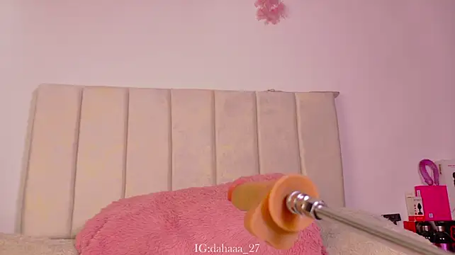 Dayraaa_ Adlı Modelin Canlı XXX Sohbeti