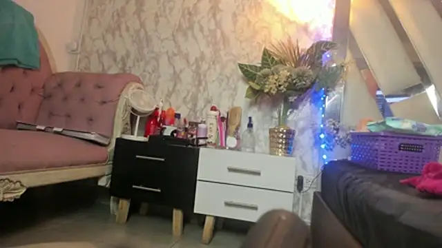 Kataleyamilf69_ – Live XXX-chat