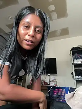 AstridHot94's Live XXX Chat