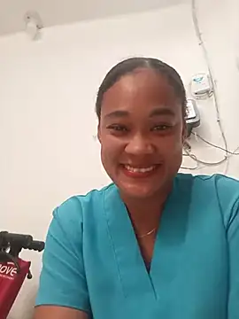 Chatroom XXX en direct de dahian_charlote02
