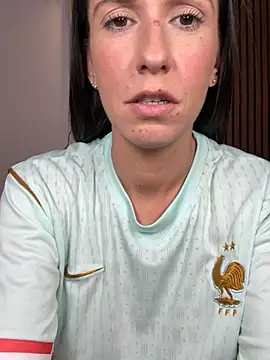 Lola_tentatiion - VÉRIFICATION JOUEUR ARRIÈRE : DOIGT cul