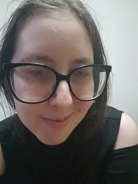 Sarah459のライブXXXチャット