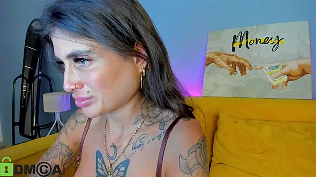 Patricia_Cox - Spank your ass 5 times💦💖🙈