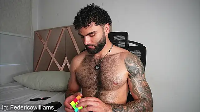 Derek_w live XXX chat