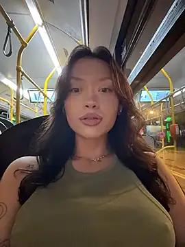 CityLynx - show my panties in the window