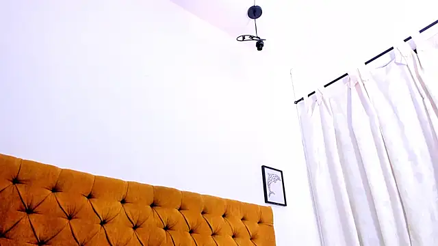 XXX chat uživo modela Katty_West
