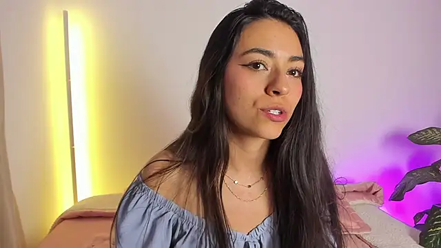 Chat XXX ao vivo de canelleGarces