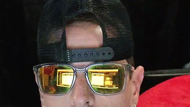 Chat XXX ao vivo de NEWHUNGBOY