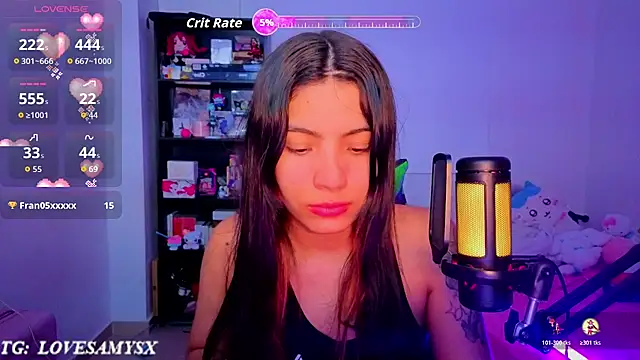 Lovelyamyy Chat XXX in diretta