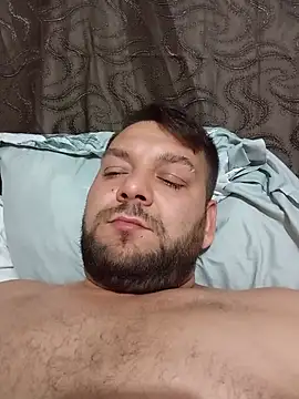 ionutflori12 Live XXX-Chat