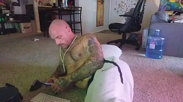 2attract XXX чат на живо