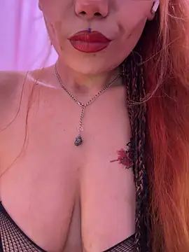 Miss_June666 লাইভ XXX চ্যাট