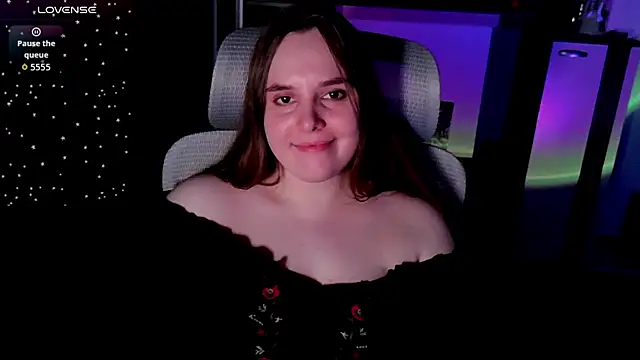 Noir_Ember_ – Live XXX-chat