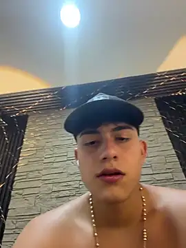 Lander_Cruz 라이브 XXX 채팅