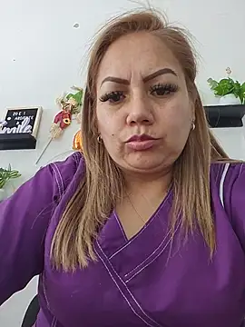 Chat +18 de -Zoe-1 ao vivo