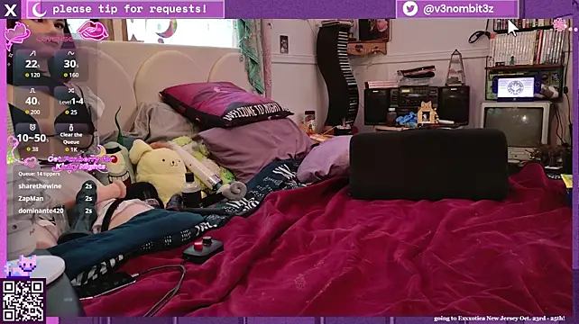 V3nombit3z - add lovense nip clamps!