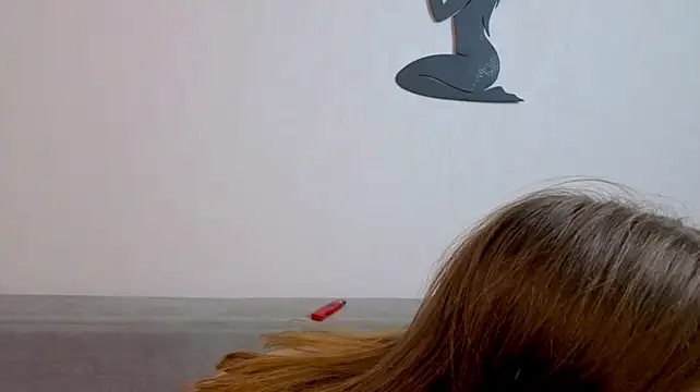 KeriArds 现场XXX聊天