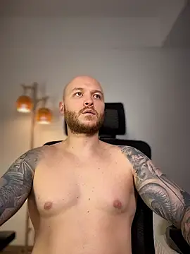 AdamMeyer_10 Webcam show