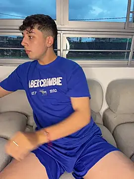 OLIVER_KのライブXXXチャット