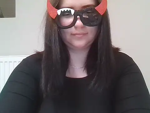 Lorvanne live XXX chat