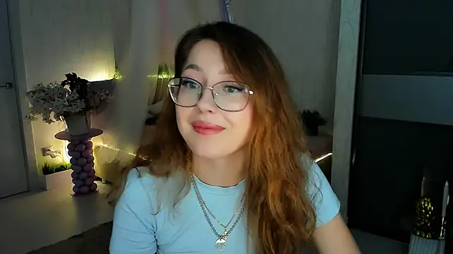 XXX chat uživo modela SereneFlame