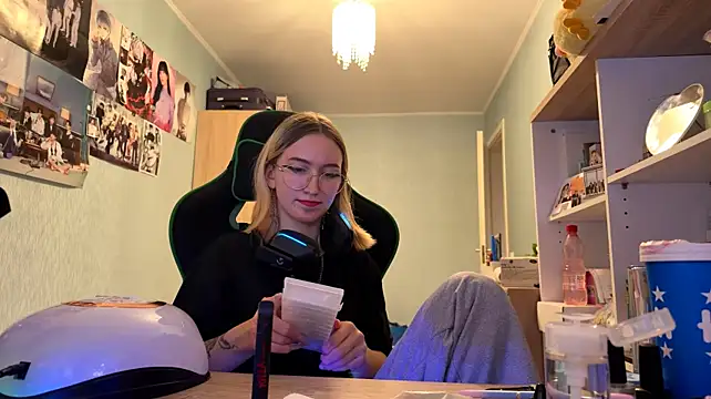 SoniaKotts Chat XXX live