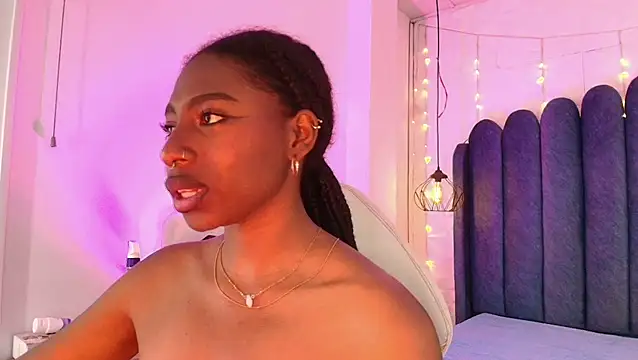 Queen_perla_ - open ass
