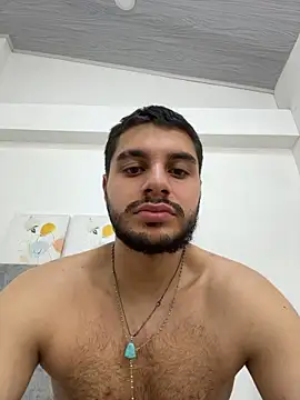 AmadeoWild Live XXX-Chat