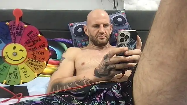 Chat XXX en directo de brianomally