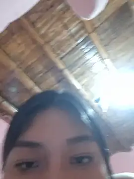 Yenifer15 - Enseñar pusi 🥵