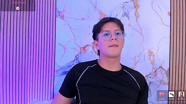 VickBennet Live XXX-chat