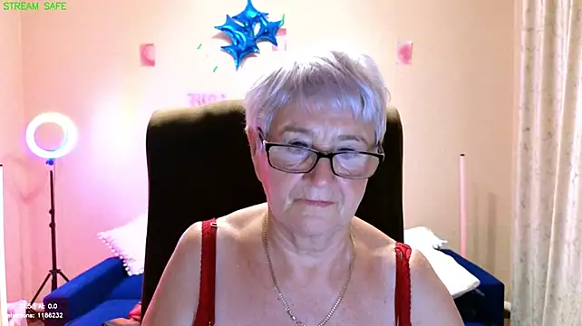 Sandra_Snowflake's Live XXX Chat