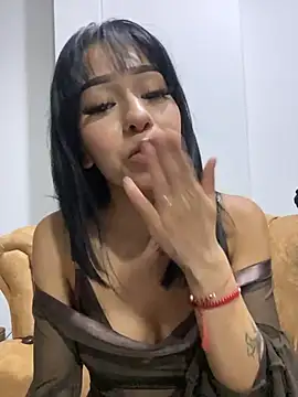Andrea_Bloom_'s Live XXX Chat